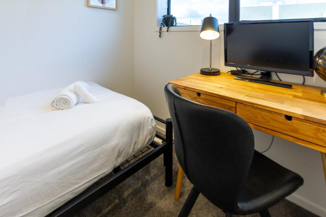 Modern 3 Bed Overlooking Hagley Park Christchurch Buitenkant foto